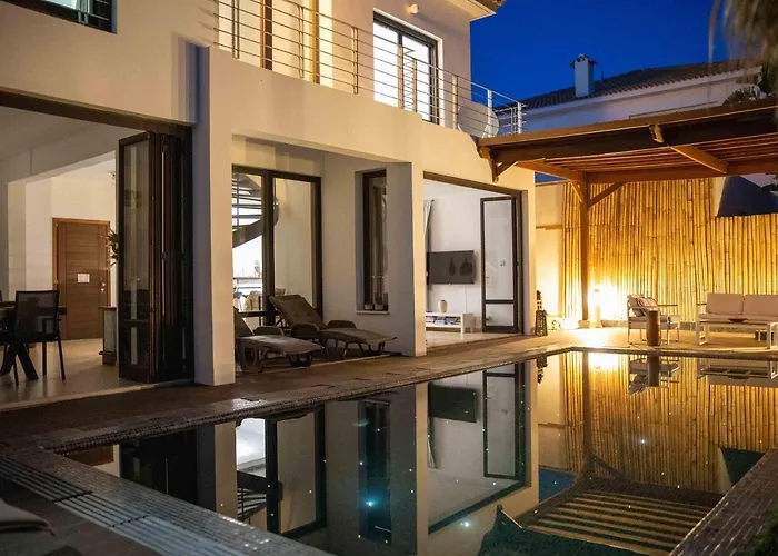 ヴィラ Balinese *